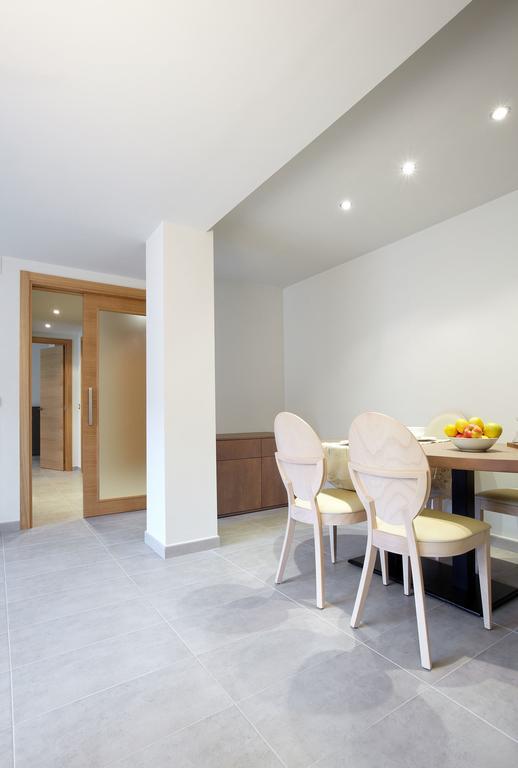 Apartaments Terraza Figueres Figueres  Bagian luar foto