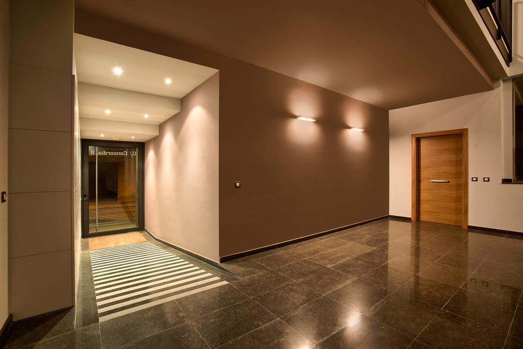 Apartaments Terraza Figueres Figueres  Bagian luar foto