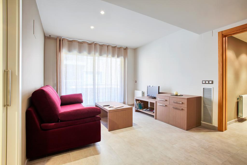 Apartaments Terraza Figueres Figueres  Bagian luar foto